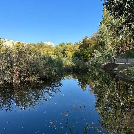 Green Tam - Nature Heaven - Private Parking Bucharest Exterior photo